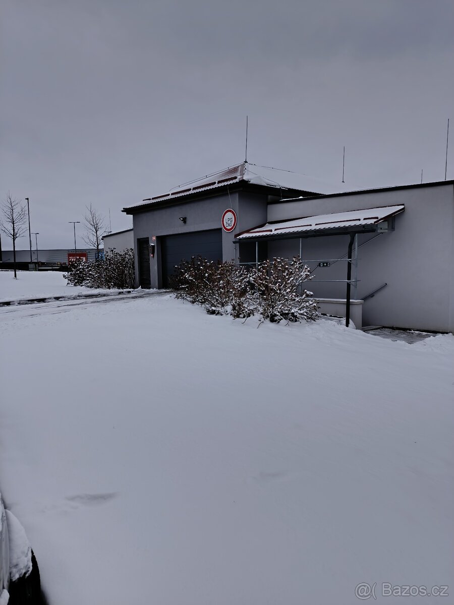 Prodej garáže Pelhřimov - 4