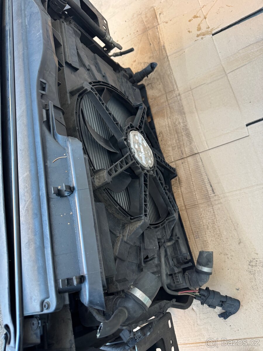 Prodám chladičovou stěnu Škoda Octavia 3 2016 - 4