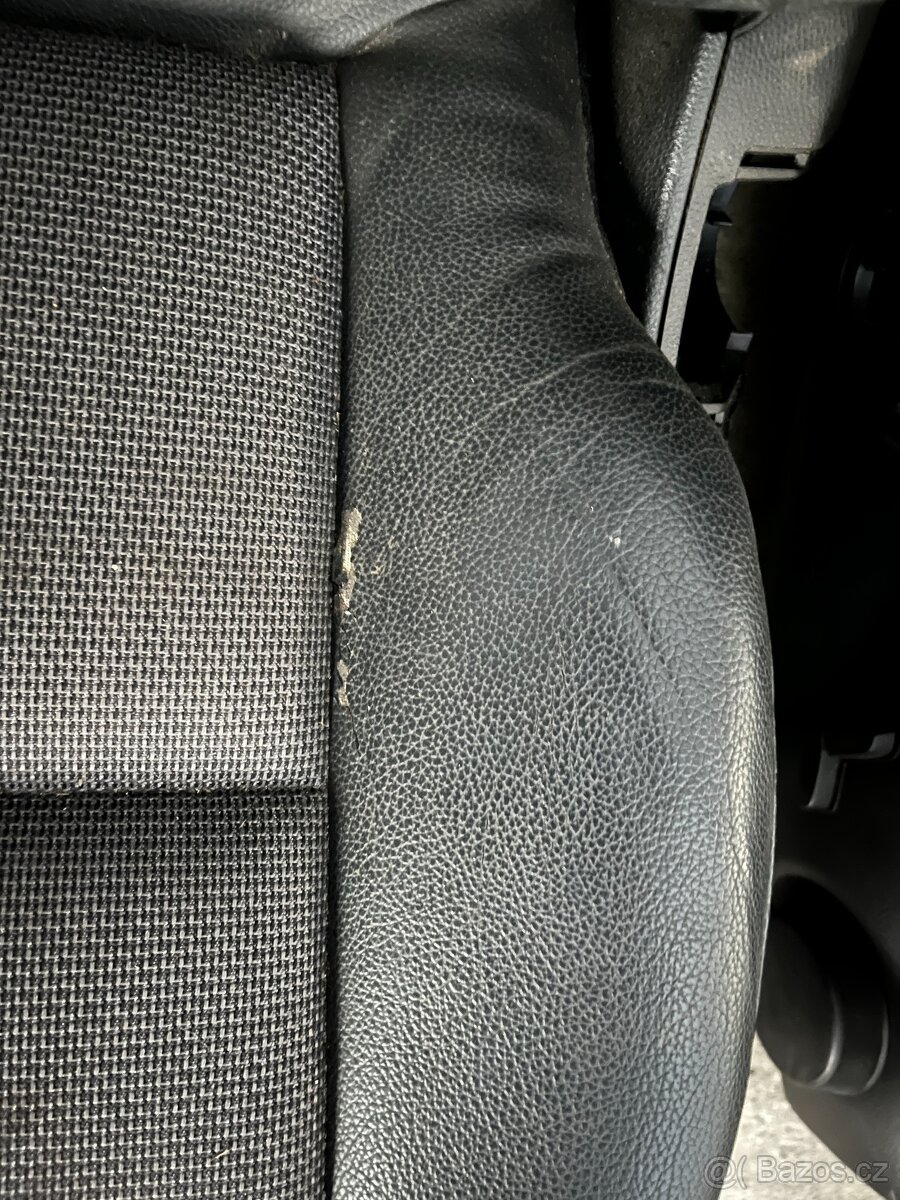 Autosedačky Mercedes C W204 - 4