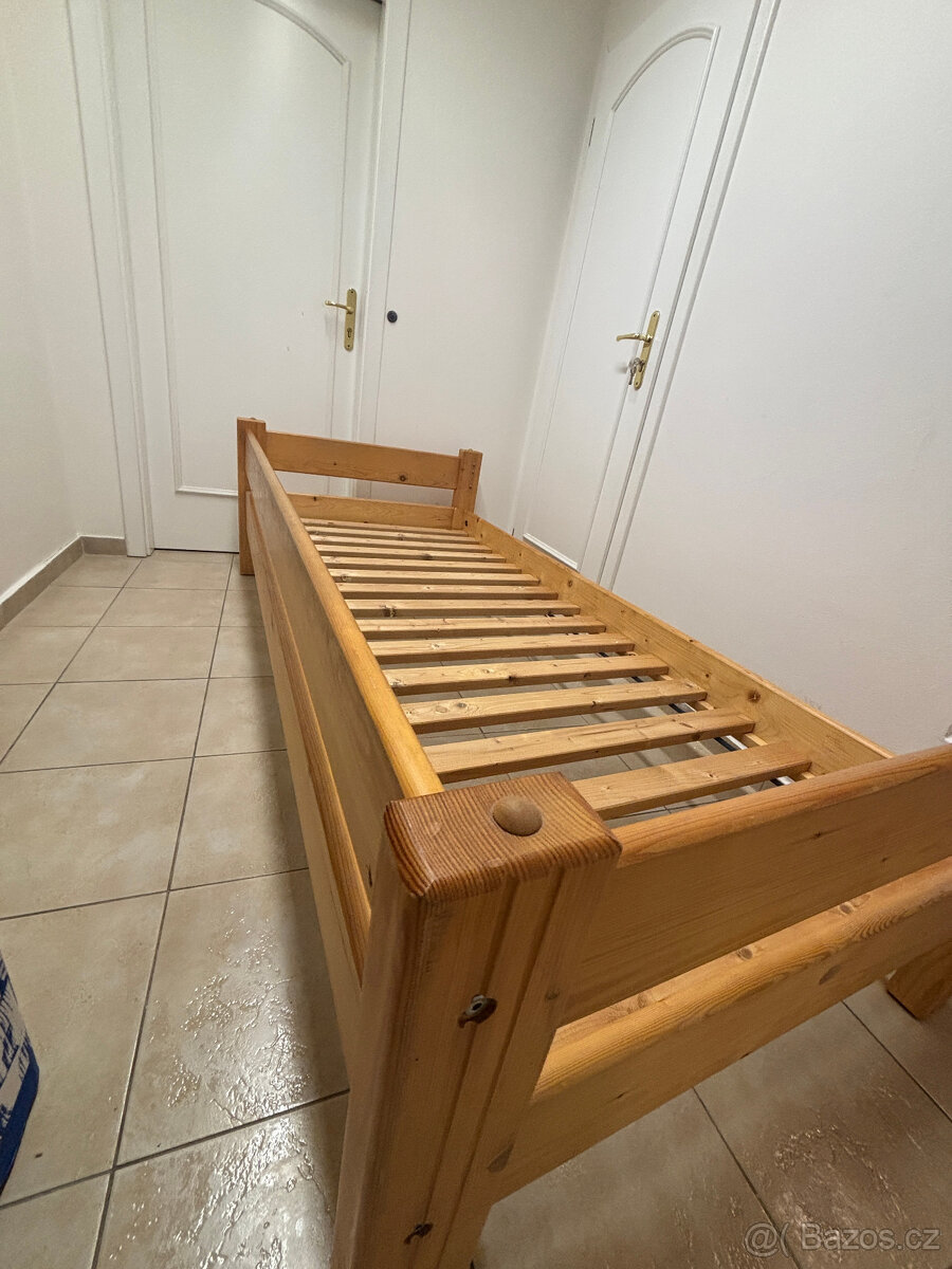 Dřevěná postel, 90×200 cm + 2 šuplíky - 4