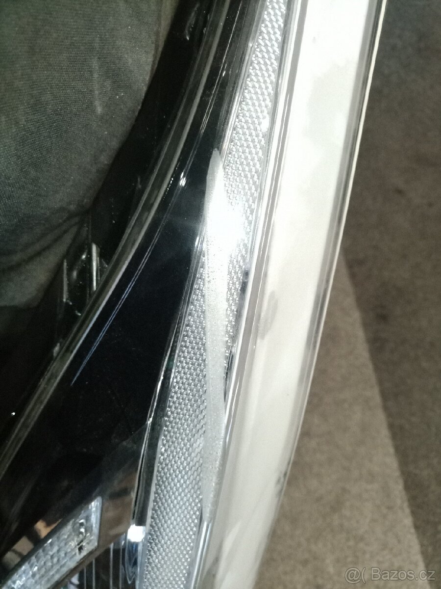 Prave přední světlo kia ceed JD - 4