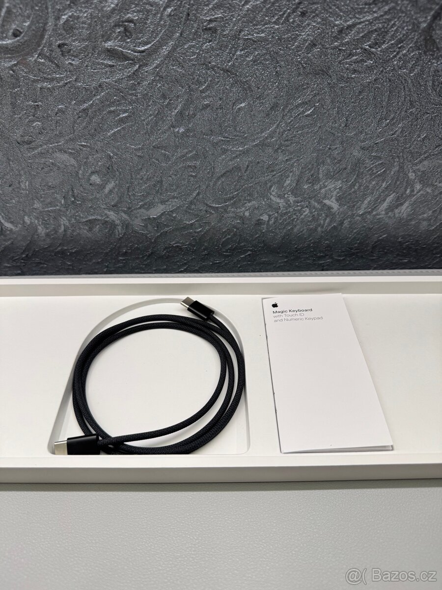 Apple Magic Keyboard Touch ID numer., černá - ZÁRUKA+FAKTURA - 4