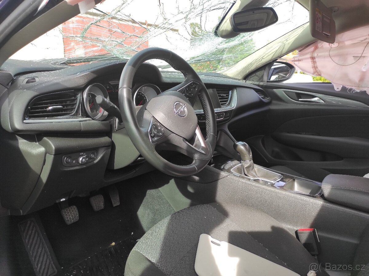 Opel Insignia combi 1.6cdti 100 kW 06/18 - 4