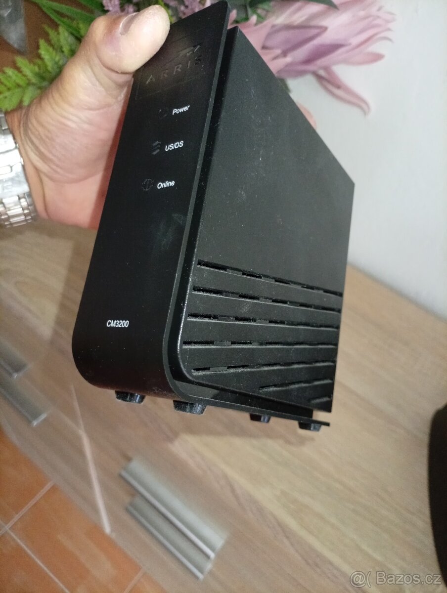 O2 Smart BOX V2 včetně výkonného routeru Arris - 4