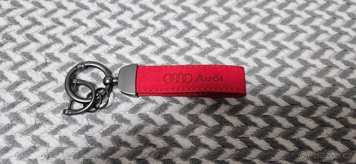 Prodám přívěšek na klíče Audi Sline Rs - 4