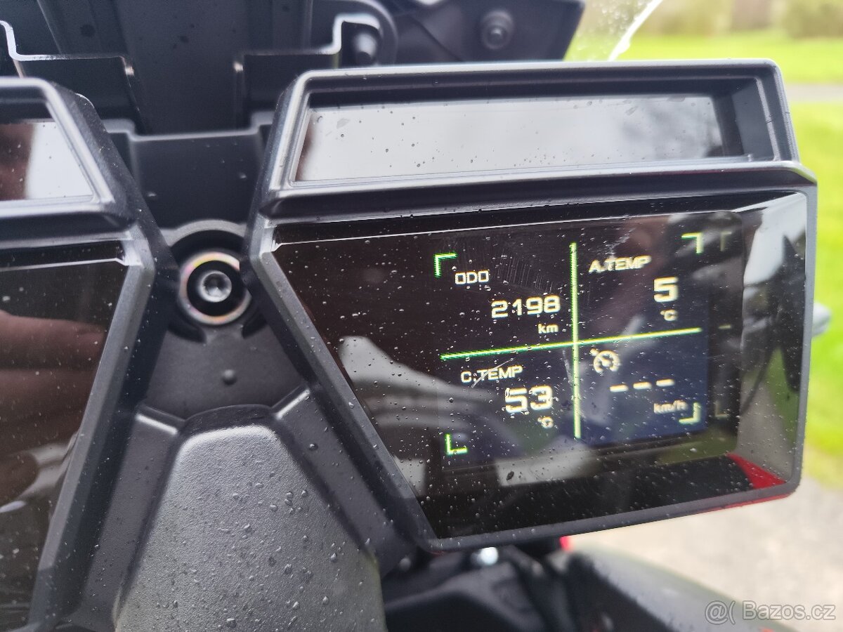 YAMAHA TRACER 9 - 4
