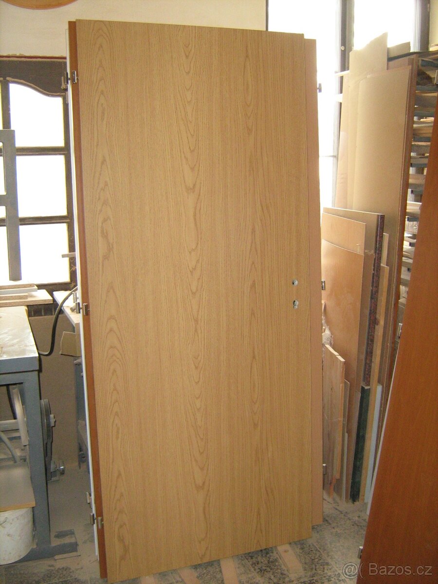 Prodám protipožární dveře 70 cm - 4