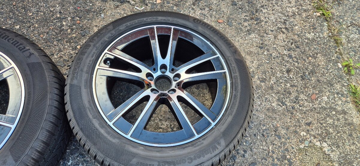 Originální Mercedes disky 8J x 19 ET32,5 + zimní pneu Contin - 4