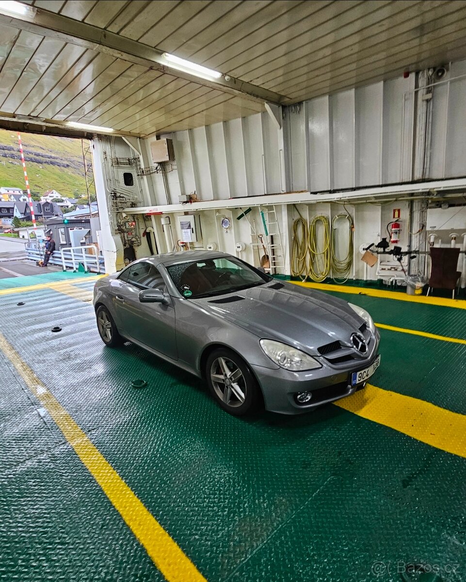 Mercedes Benz SLK 200 135KW 2009 manuál - 4