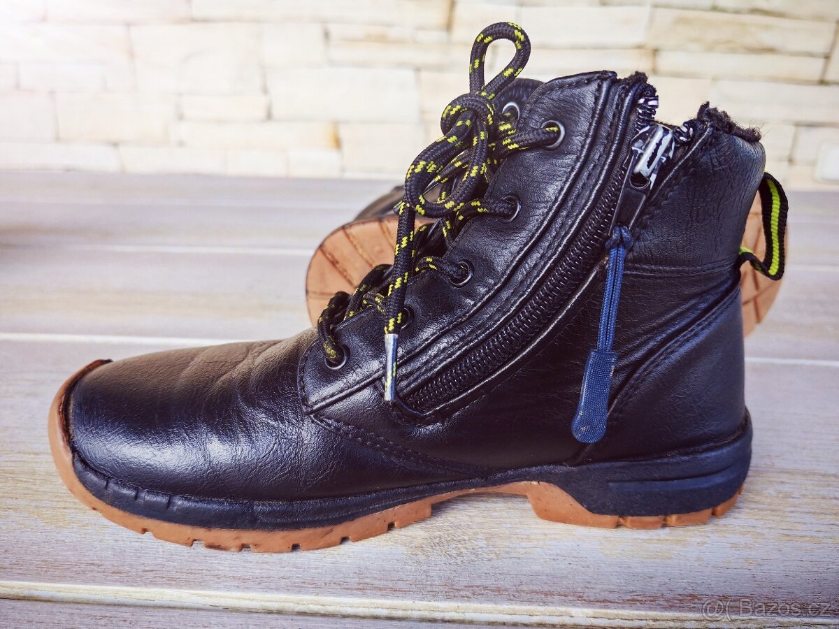 Kotníkové boty zn. Kappa vel. 33 - 4