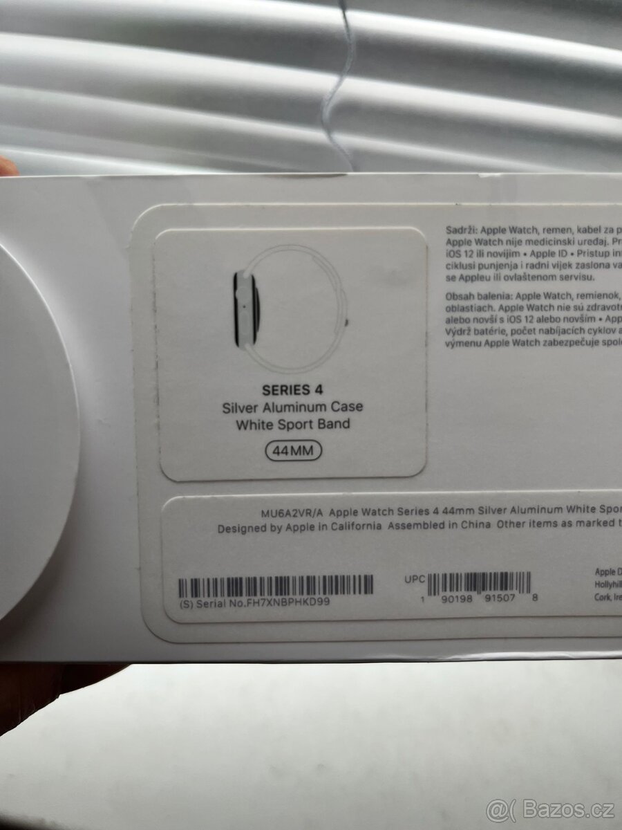 Apple Watch 4 44mm - 4