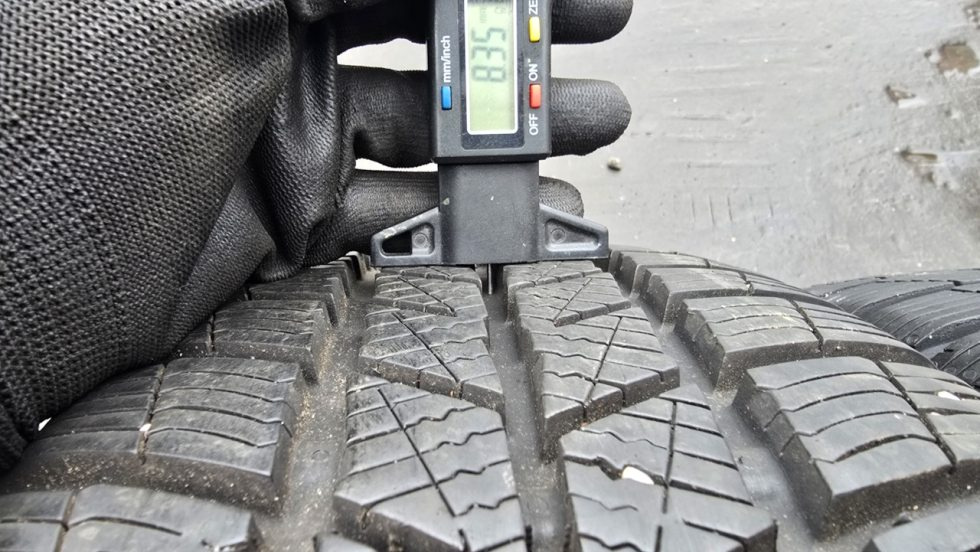 Zimní pneu 205/55/16 Barum - 4