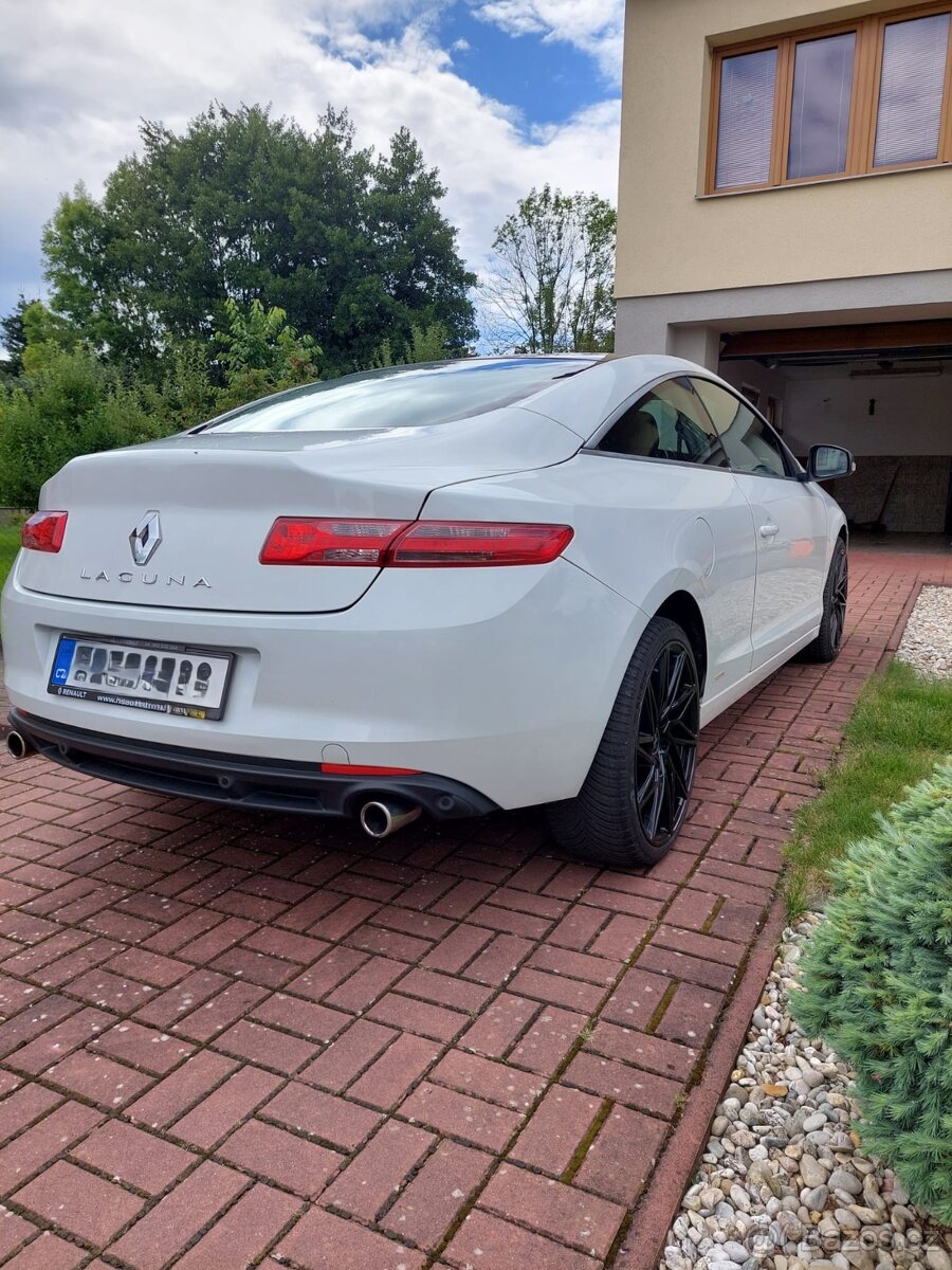 Laguna Coupe Monaco GP 2.0 DCI 180 GT - 4