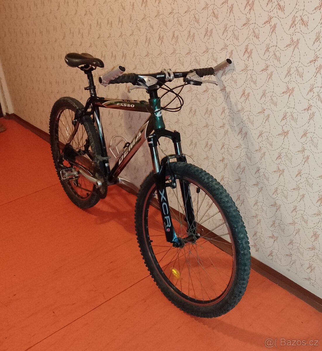 Prodám horské kolo DEMA - 4