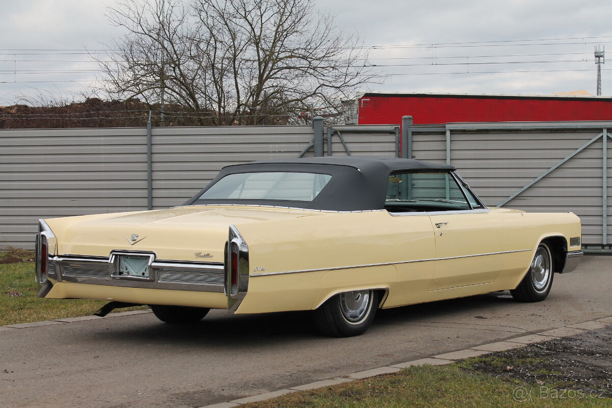 1966 Cadillac DeVille Convertible 429 V8 - 4