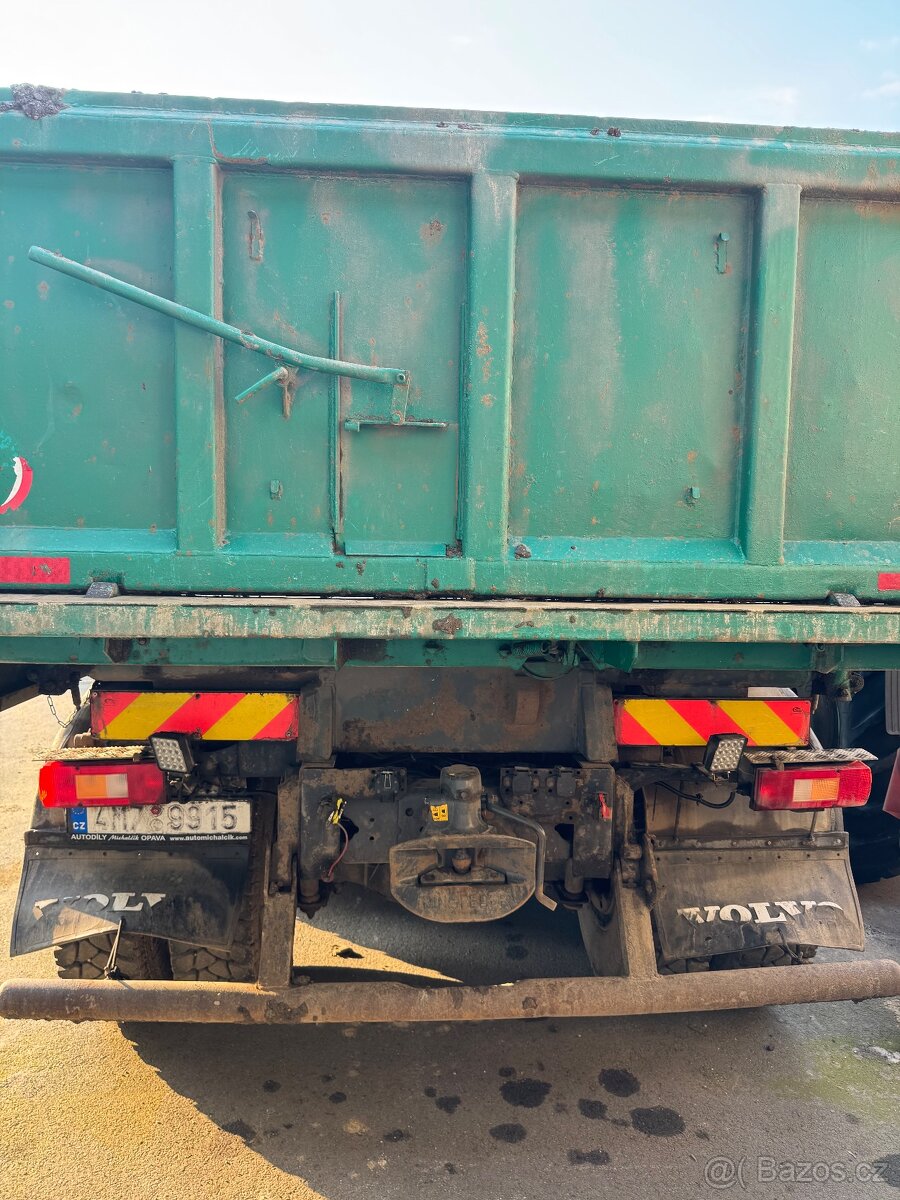 Volvo sklapec 6x4 - 4