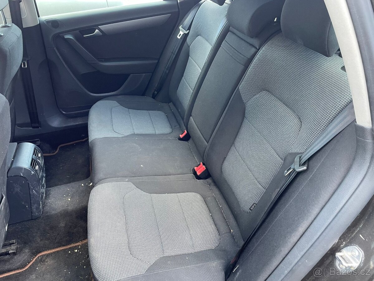 VW Passat B7 1.6 TDI – rozprodám na díly - 4