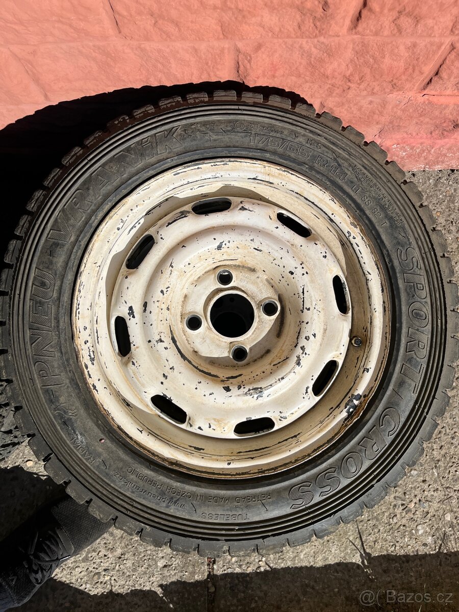 Pneu Vraník šotolina - 4