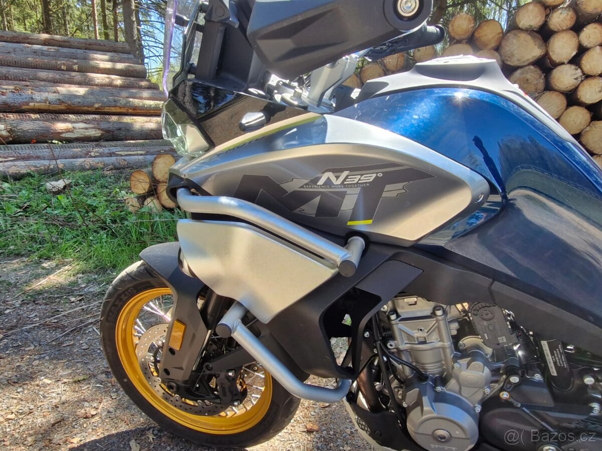 CFMOTO 800MT - 4