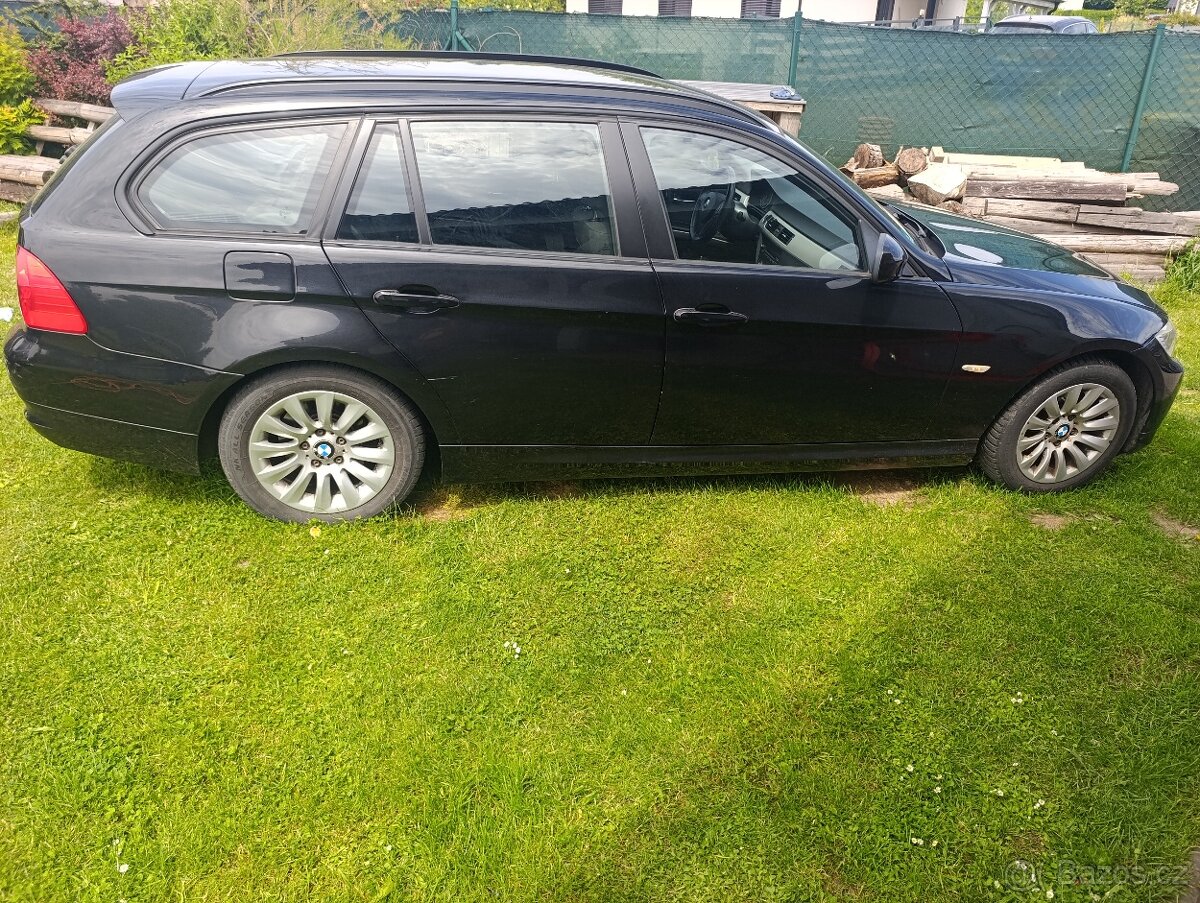 BMW 318i - 4