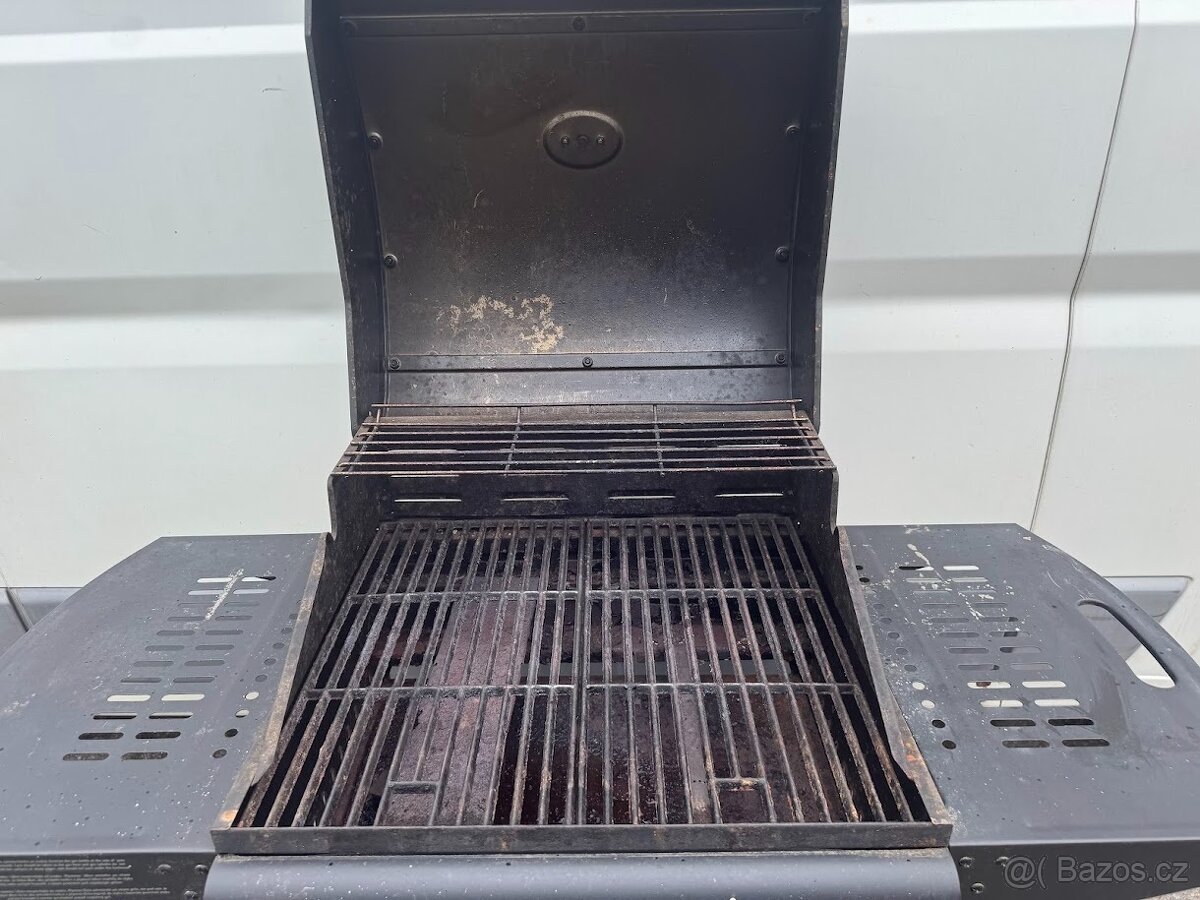 Plynový grill Hecht - 4