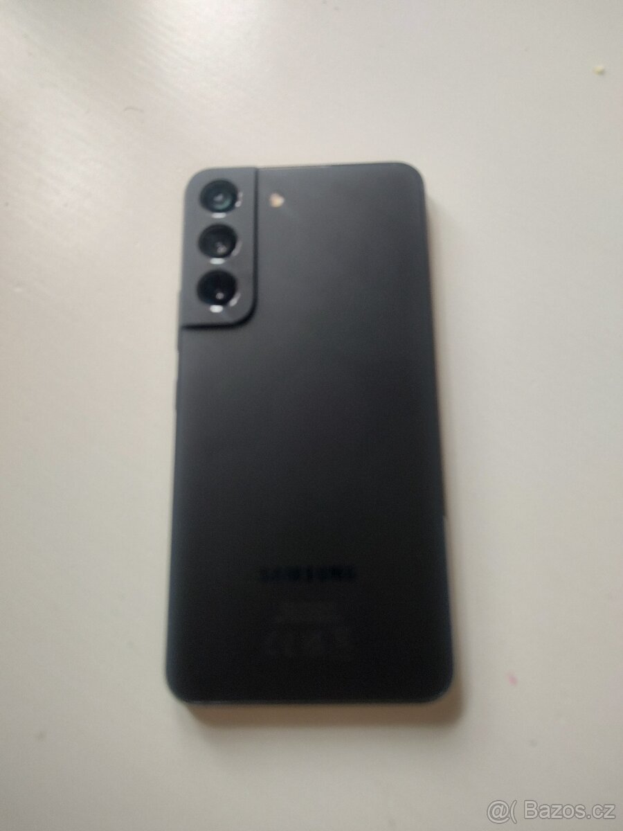 Prodám Samsung s 22 5 g - 4