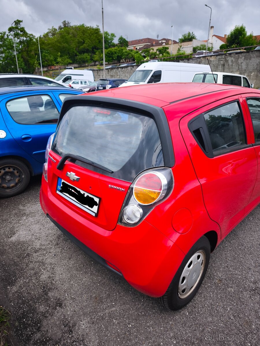 Chevrolet Spark - 4