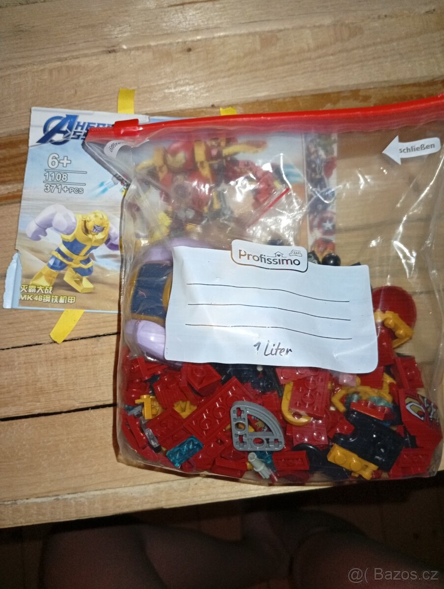 Lego Spiderman 76146 - 4
