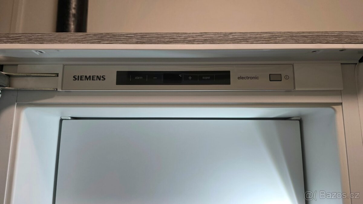 Vestavěná lednice Siemens A+++ - 4