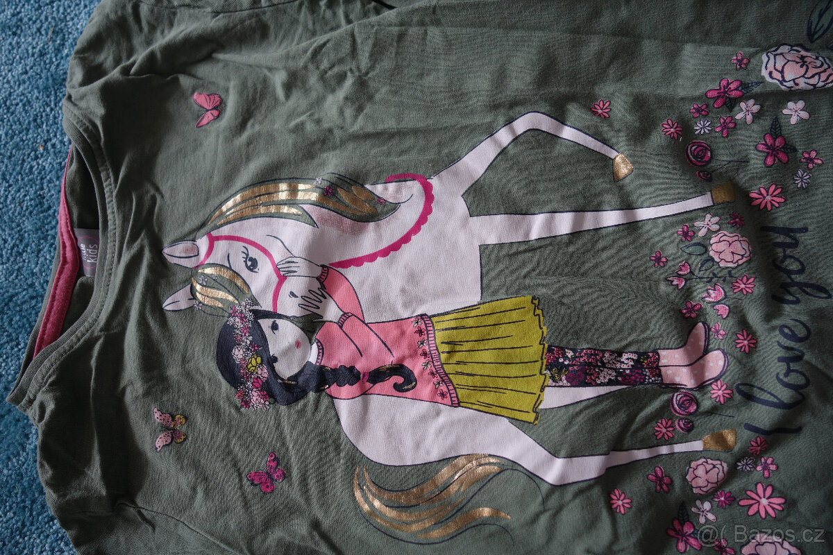 Dívčí trička vel.134 - 4