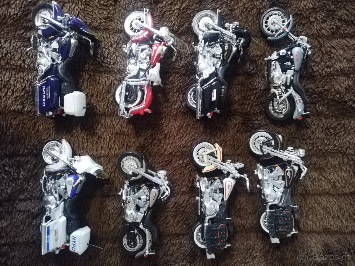 Modely motorek 1:18 Maisto - 4