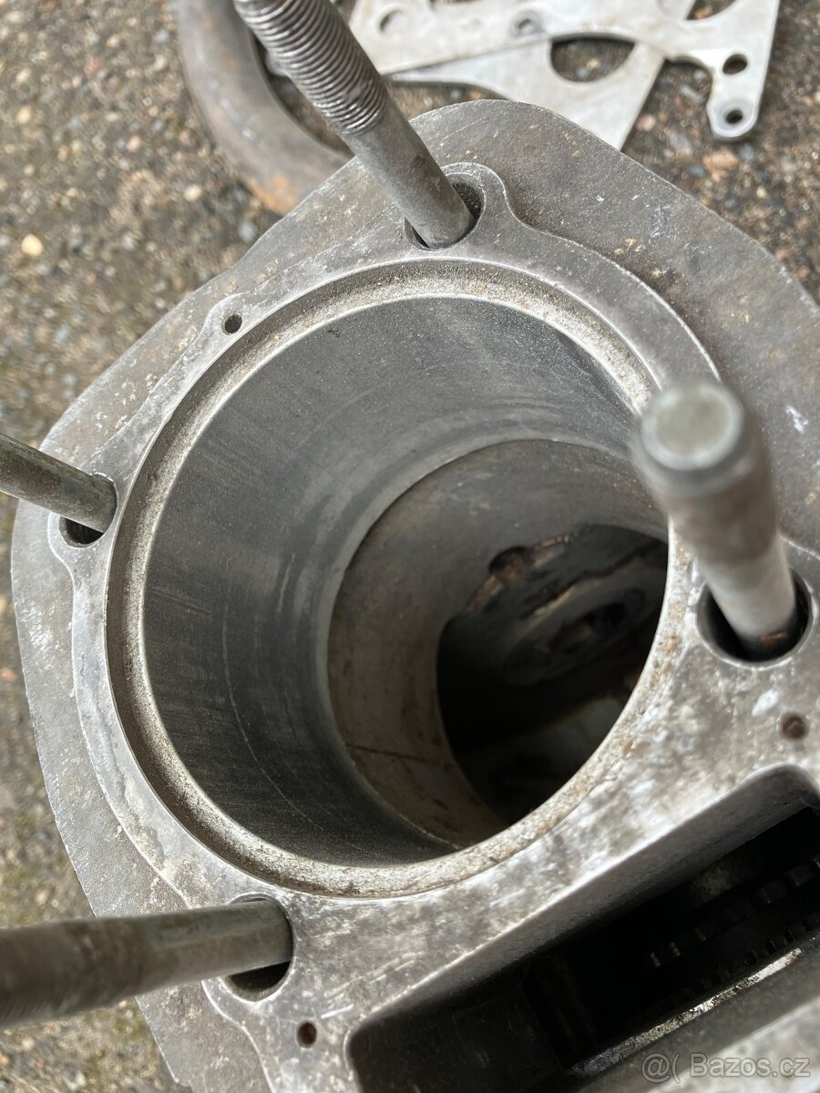 Jawa 500 plochodrážní - díly - 4