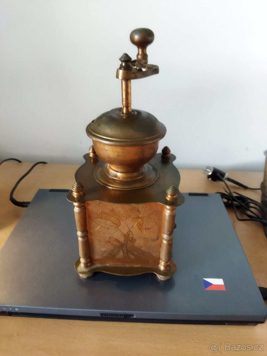 krásný mosazný mlýnek - 4