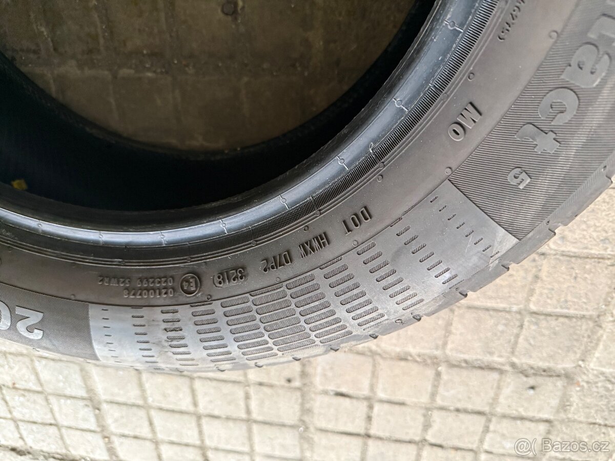 prodám letní pneumatiky 205/60/16 Continental celá sada - 4