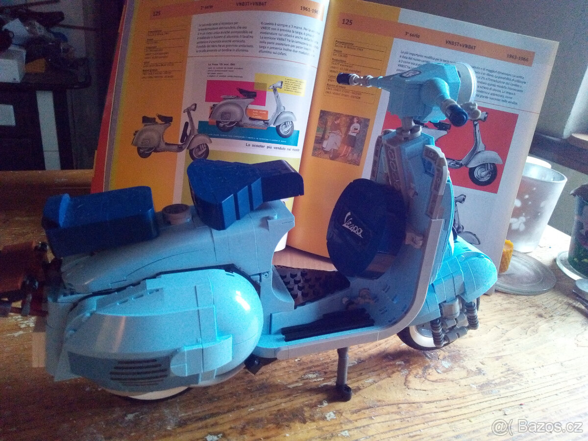 stavebnice Vespa 125 - 4