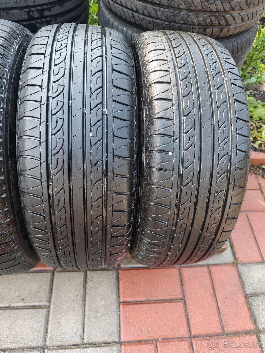 PRODEJ PNEU PO PÁRECH (2KS) 17"-21" - 4