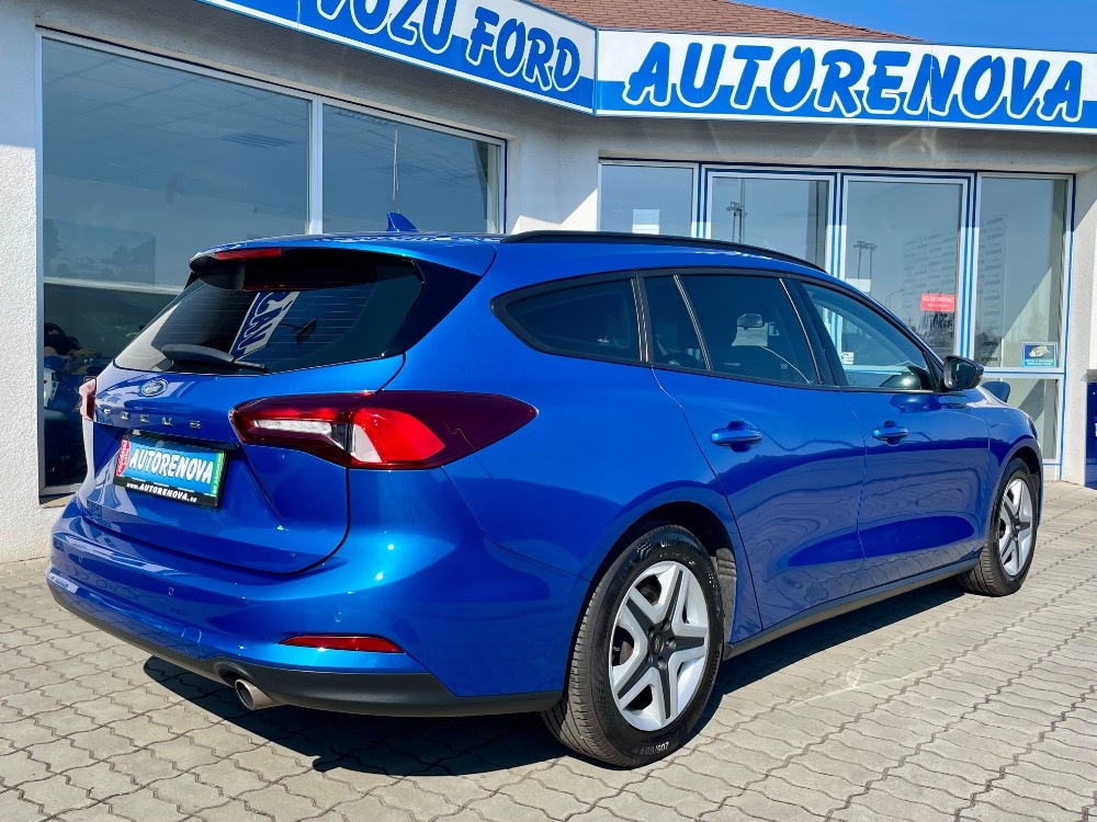 FORD FOCUS - 4