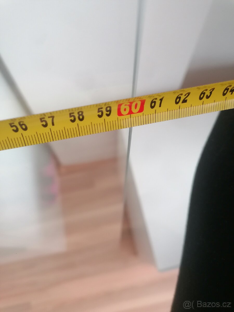 Sklenena deska na psací stul - 4