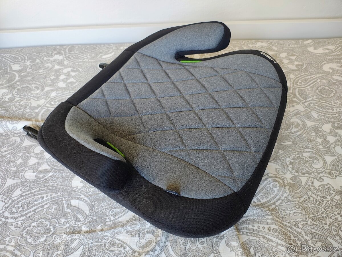 Autosedačka - podsedák ISOFIX 125-150cm - 4