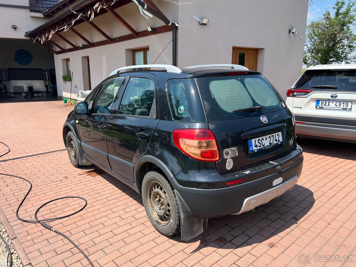 Suzuki Sedici 4x4 - 4