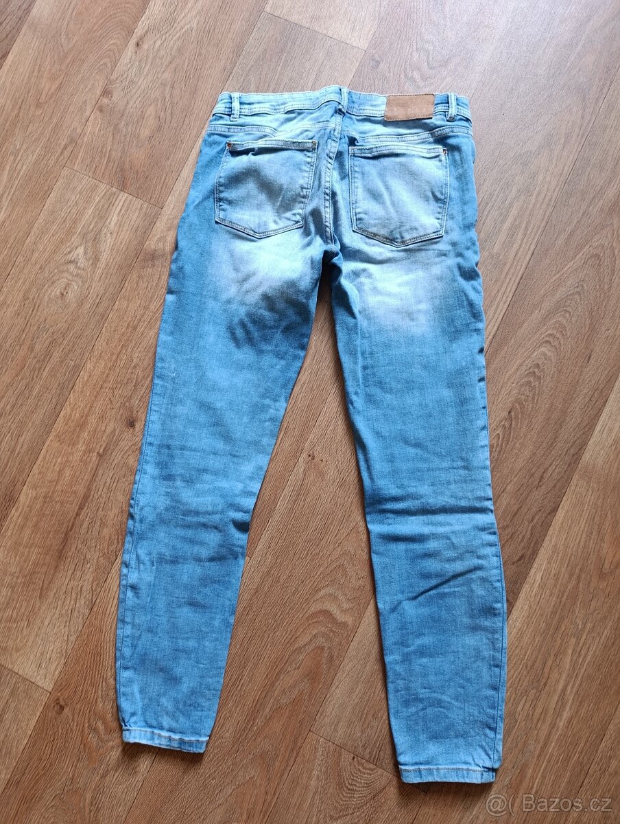 Trhané šisované elastické džíny Mohito - 4