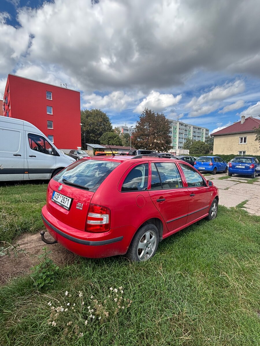 ŠKODA FABIA COMBI 1.2 HTP 2006 - 4