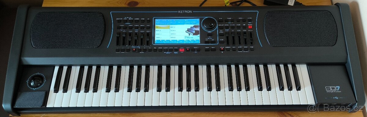 Ketron SD7 - 4