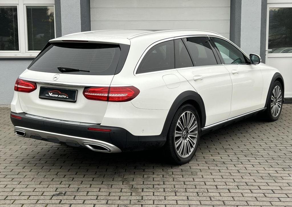 Mercedes-Benz Třídy E, E 220D 4MATIC ALL TERRAIN - 4