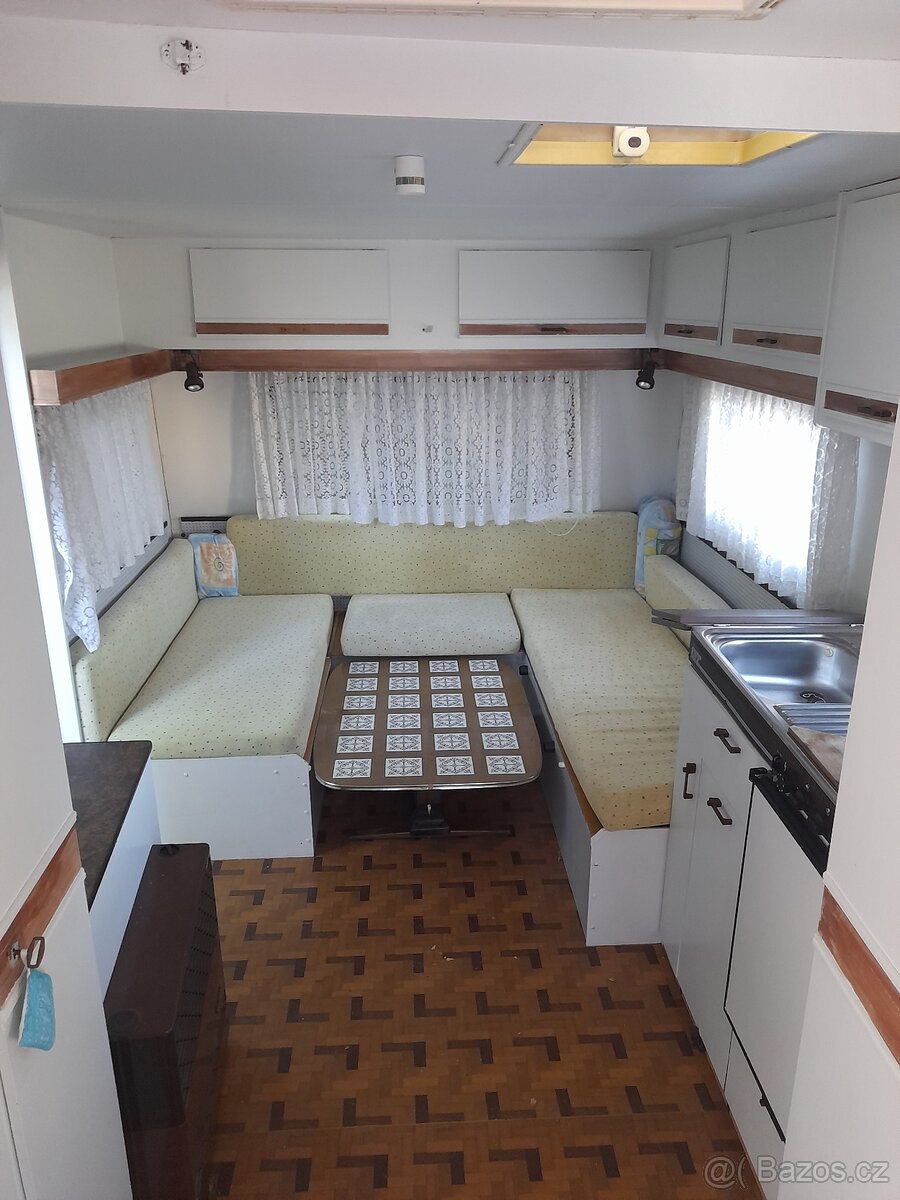 Obytný karavan - 4