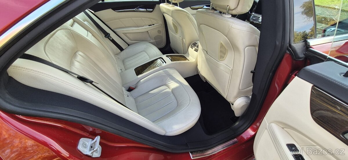 Mercedes Benz CLS 250d 4matic - 4