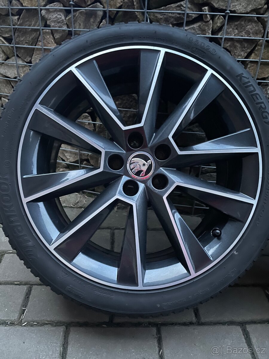 Skoda Fabia 3, Rapid or celor sada 215/40-17 Savio Anthrazit - 4