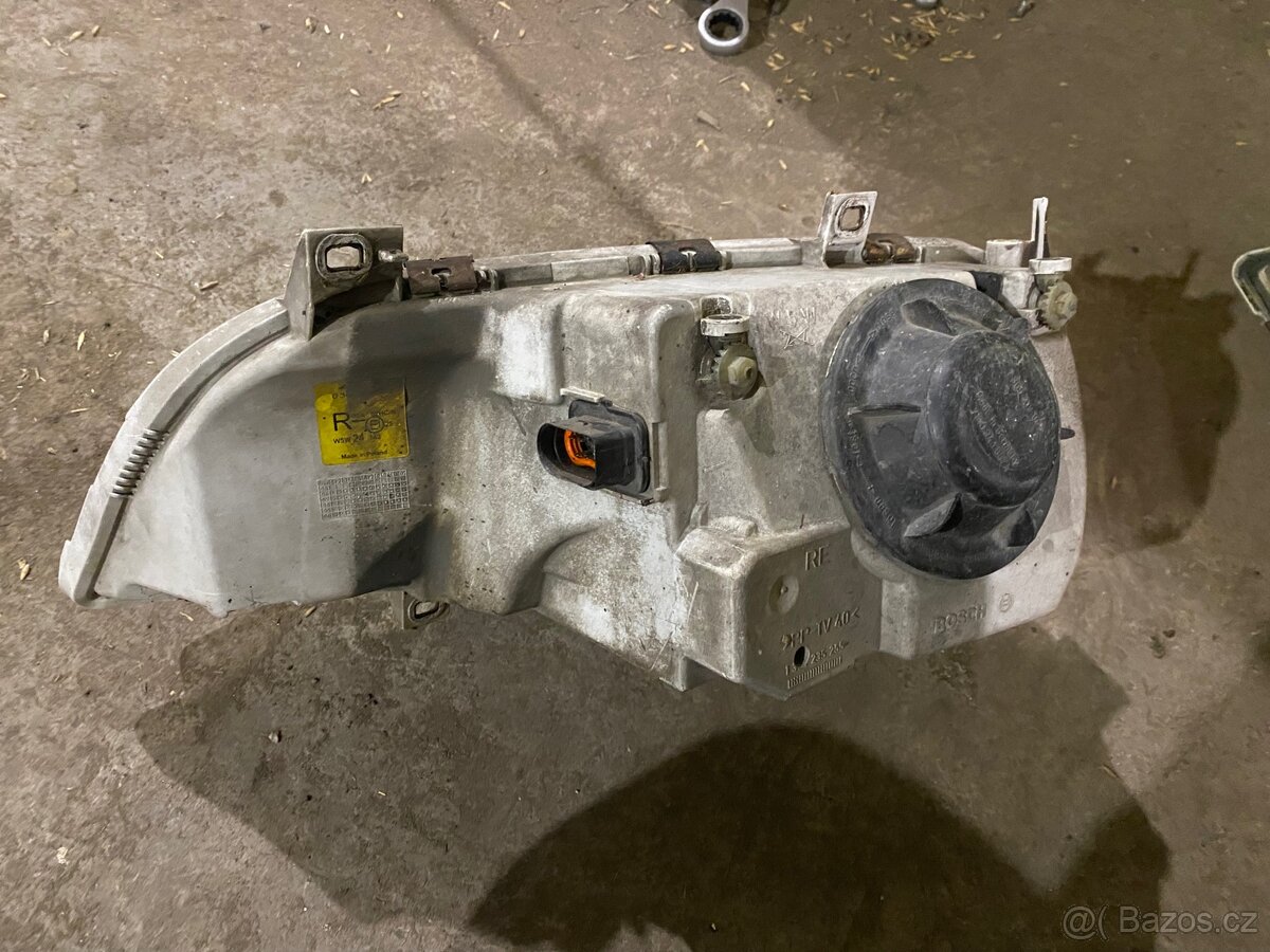 světla Seat Alhambra - 4