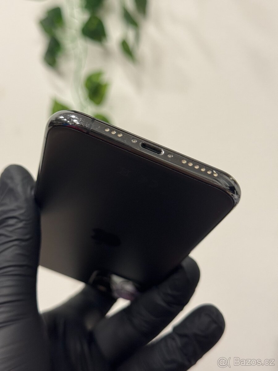 iPhone 11 Pro 256GB - 100% baterie - 4