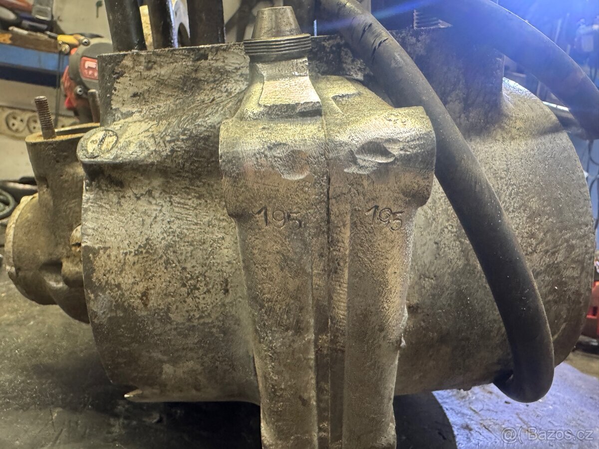 Jawa 500 Ohc motor - 4